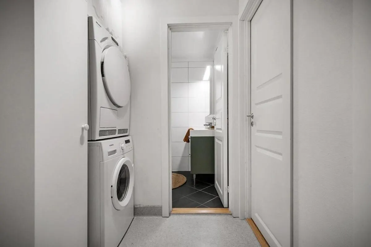 Cozy City Apartment In Bergen Sentrum 5 Bedrooms 0*,  النرويج